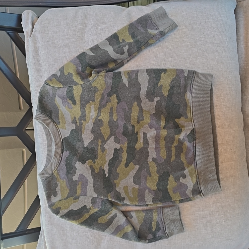 Cat&Jack sweatshirt